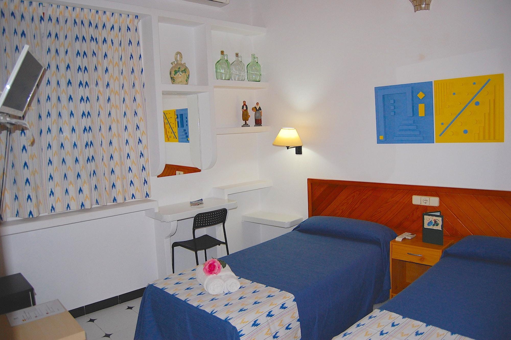 Hostal Ca'N Tiu الارو المظهر الخارجي الصورة