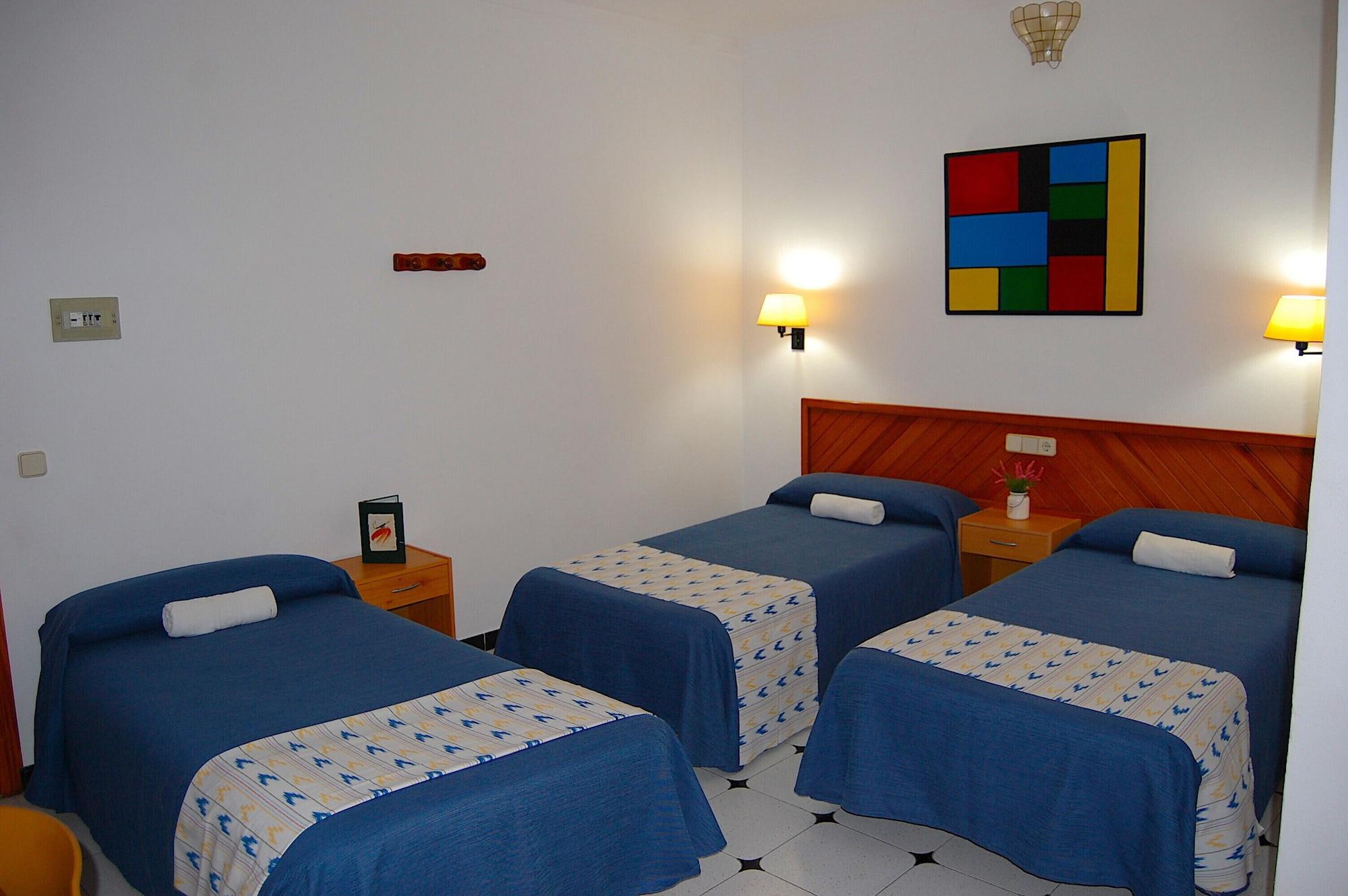 Hostal Ca'N Tiu الارو المظهر الخارجي الصورة