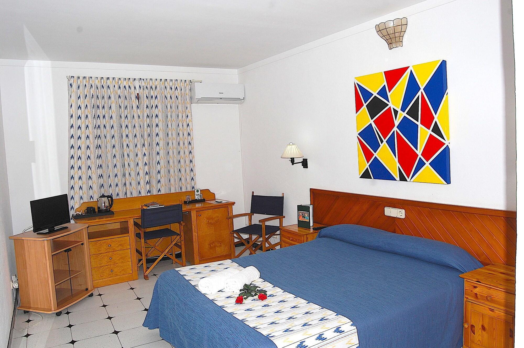 Hostal Ca'N Tiu الارو المظهر الخارجي الصورة