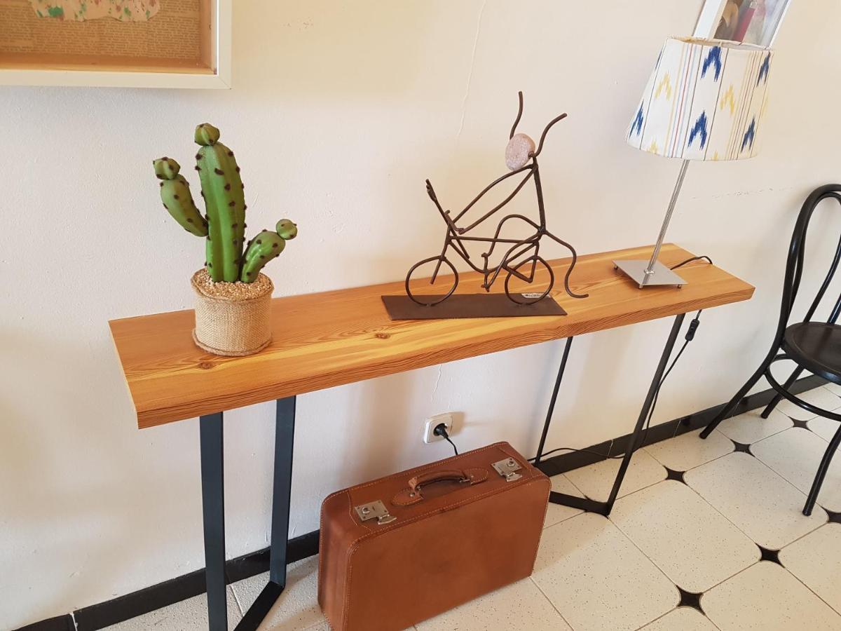 Hostal Ca'N Tiu الارو المظهر الخارجي الصورة