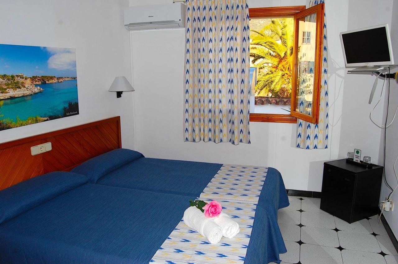 Hostal Ca'N Tiu الارو المظهر الخارجي الصورة